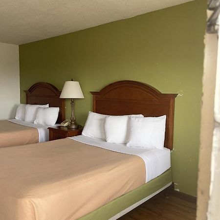 Relax Inn & Suites Mattoon Dış mekan fotoğraf