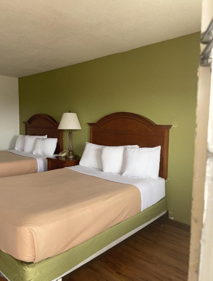 Relax Inn & Suites Mattoon Dış mekan fotoğraf