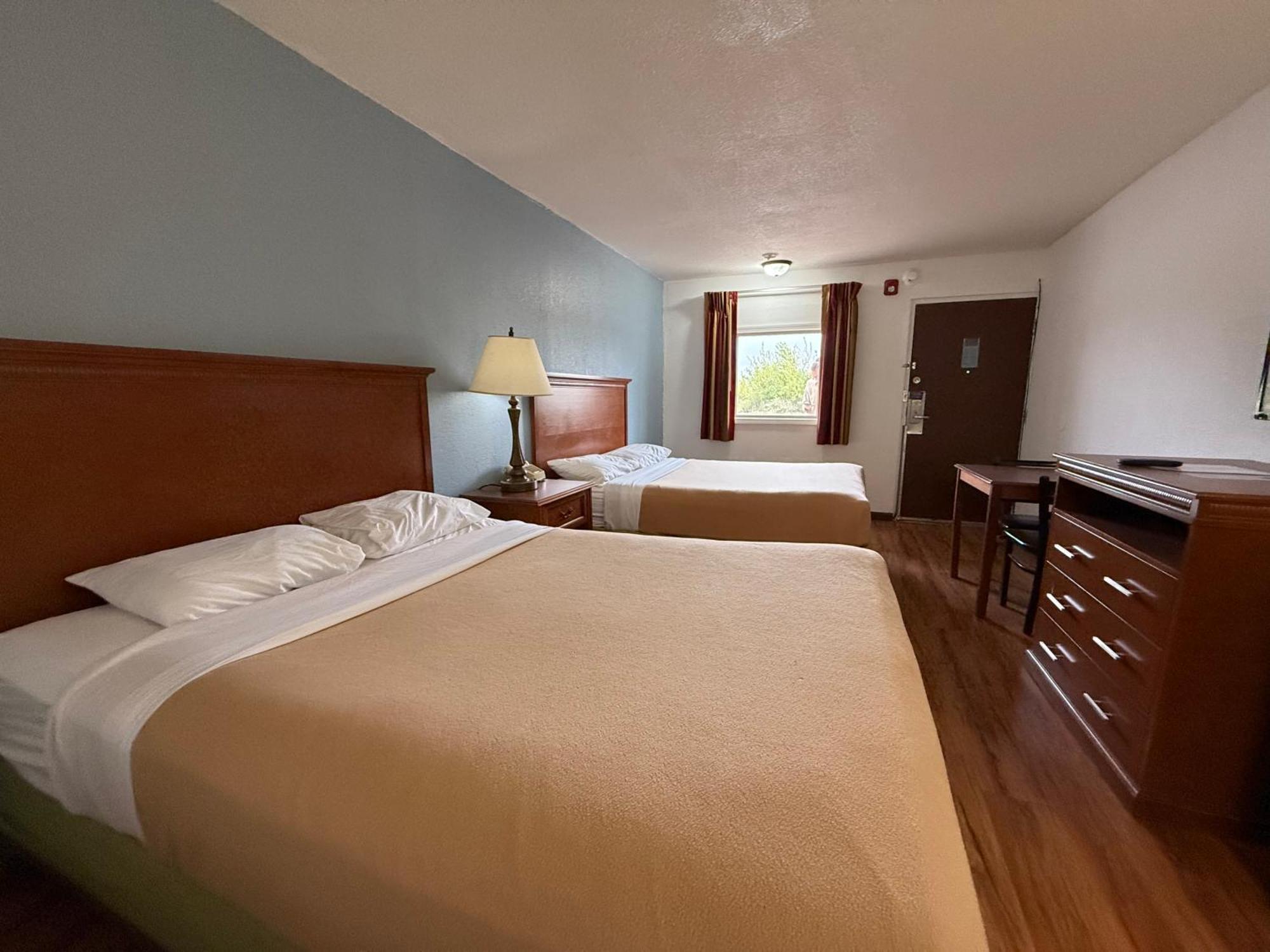 Relax Inn & Suites Mattoon Dış mekan fotoğraf