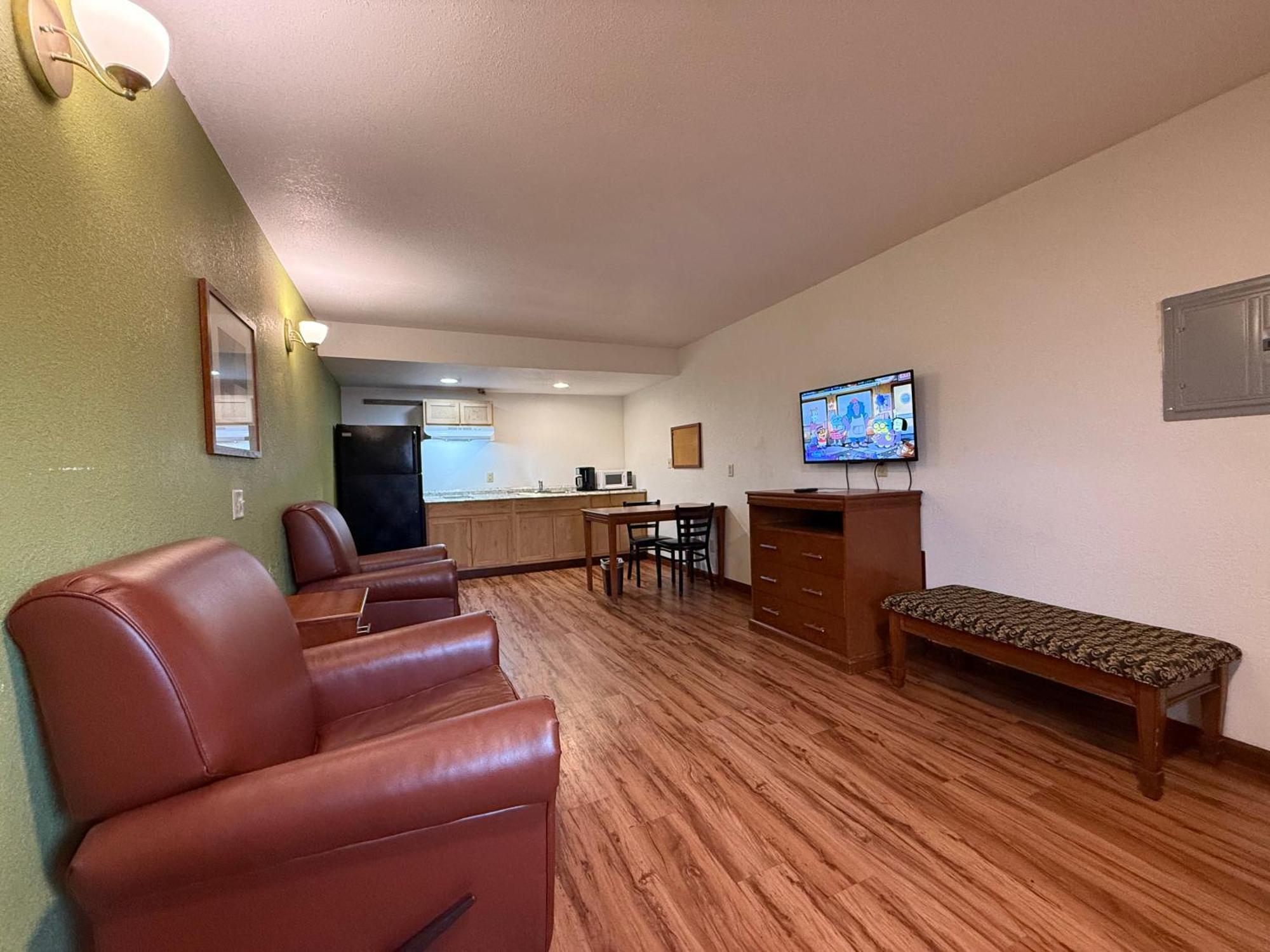 Relax Inn & Suites Mattoon Dış mekan fotoğraf