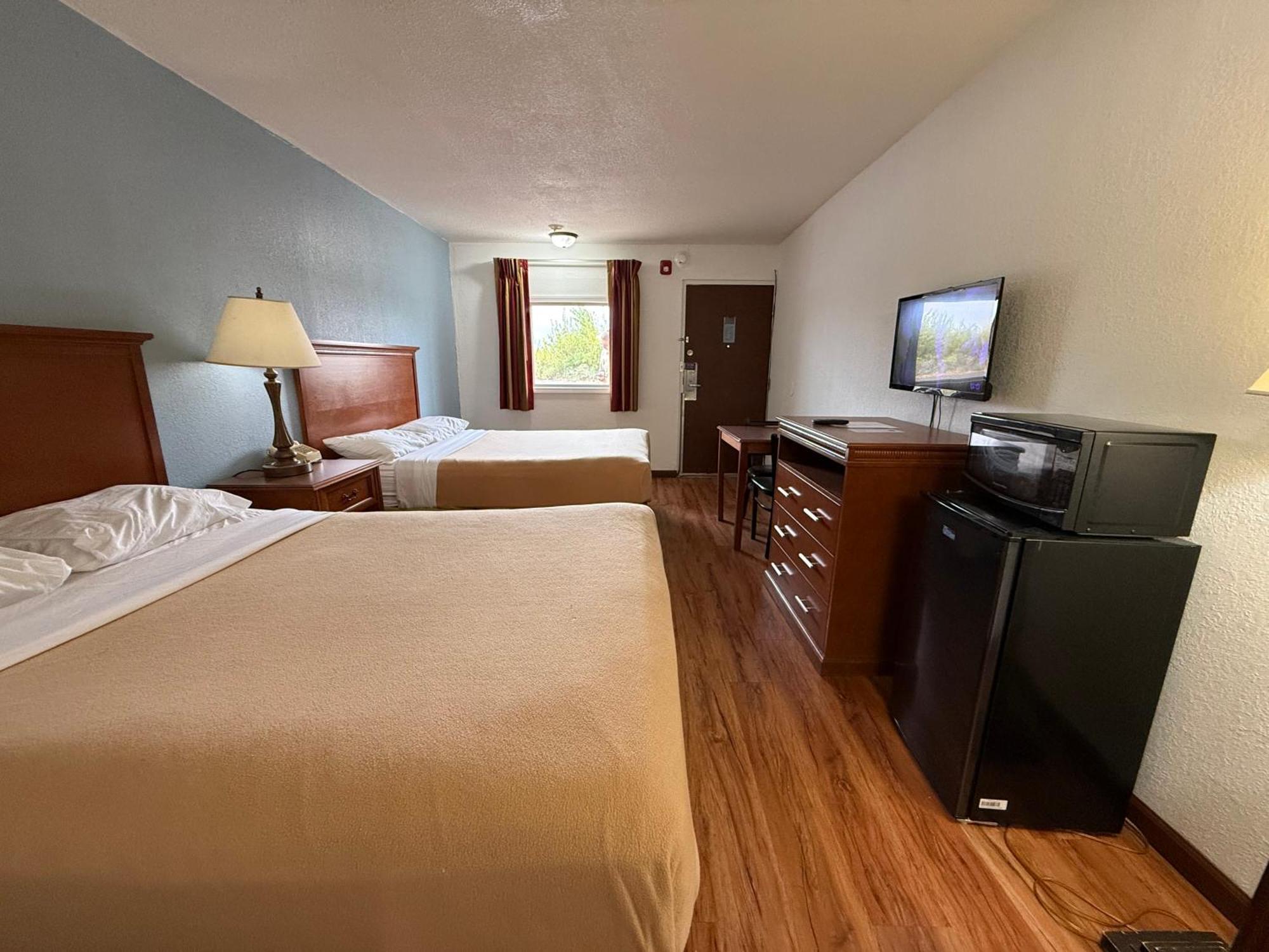 Relax Inn & Suites Mattoon Dış mekan fotoğraf